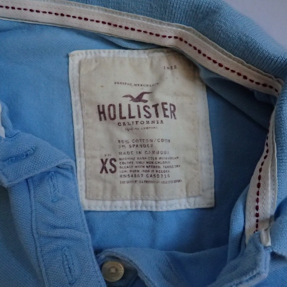 ❌SOLD❌ Hollister Light Blue Polo Shirt XS - EUC - Picture 2 of 3